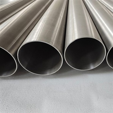 Titàn GR12 soude tiyo